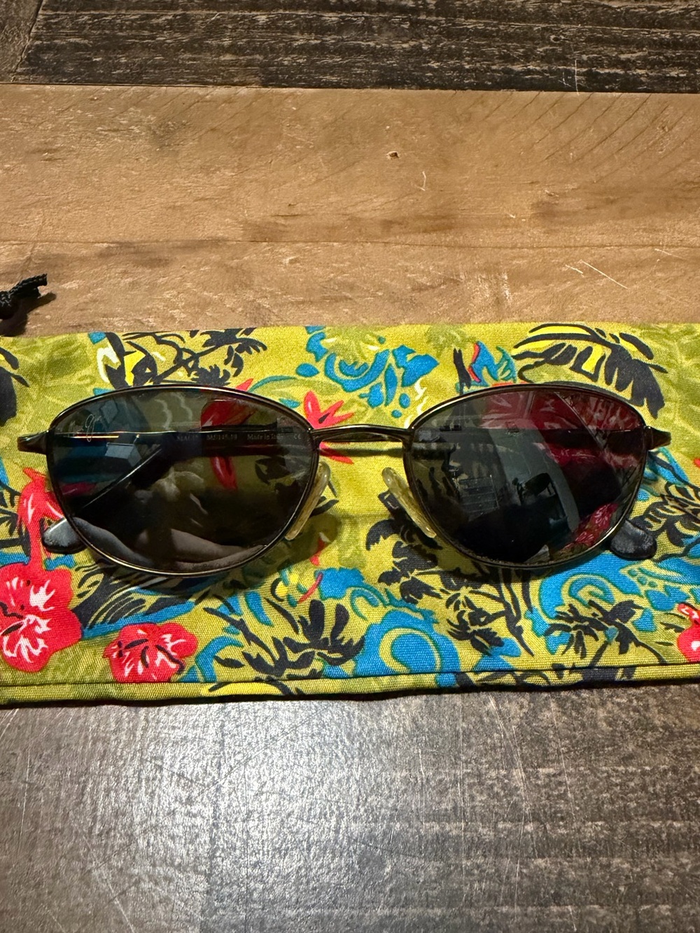 Maui Jim MJ 145 ‘Diamond Head’ Polarized Unisex Sunglasses - Picture 2 of 8